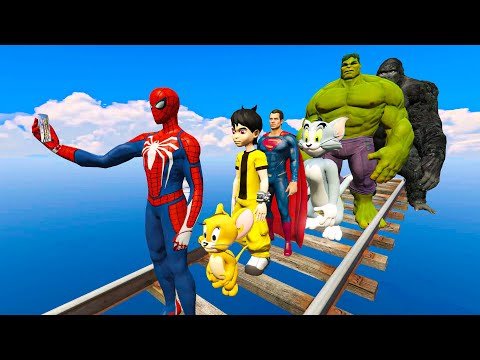 Spider-man aur Hulk aur Superman aur Superheroes ki Stunt Race in GTA V