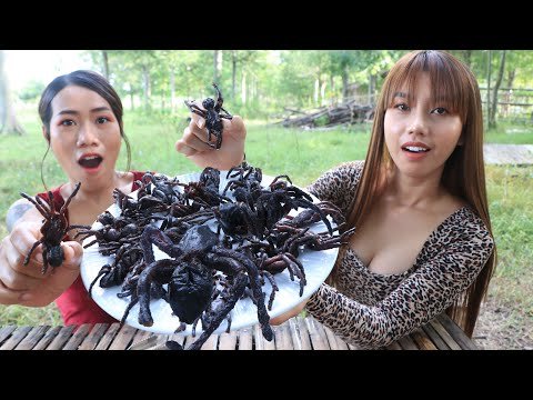 Mukbang fried spider with garlic crispy – Cooking and eating fried spider