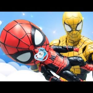 Spider-Man Escapes From Prison Fighting Hulk | Figure Stop Motion