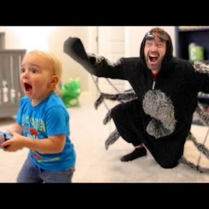 SPIDER DAD SCARES 2 YEAR OLD.
