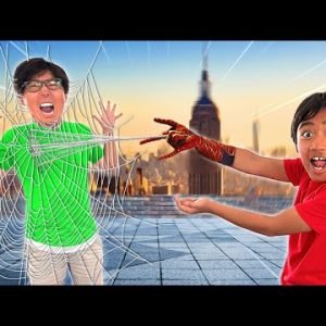 SPIDER-MAN: ACROSS THE SPIDER-VERSE and more Pretend play